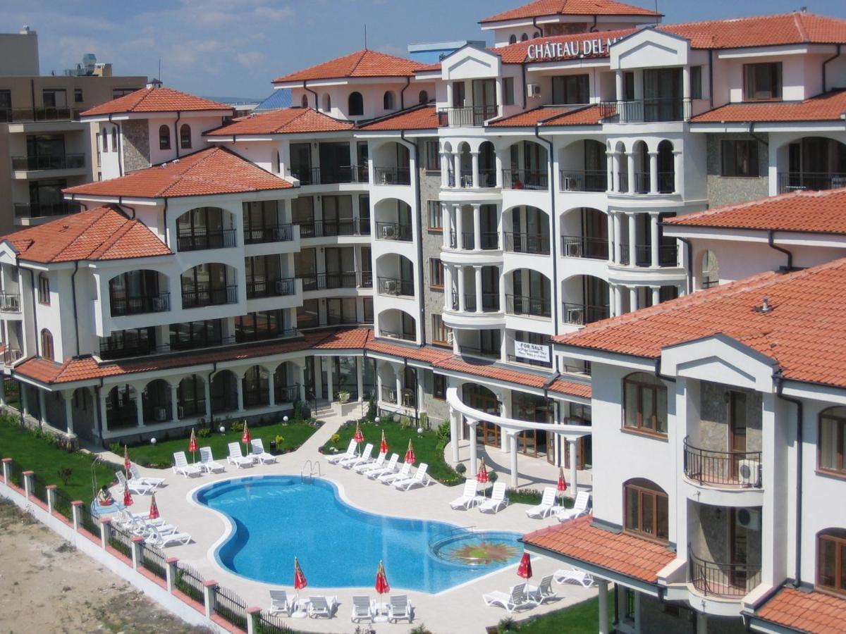 Chateau Del Mar Apartment *