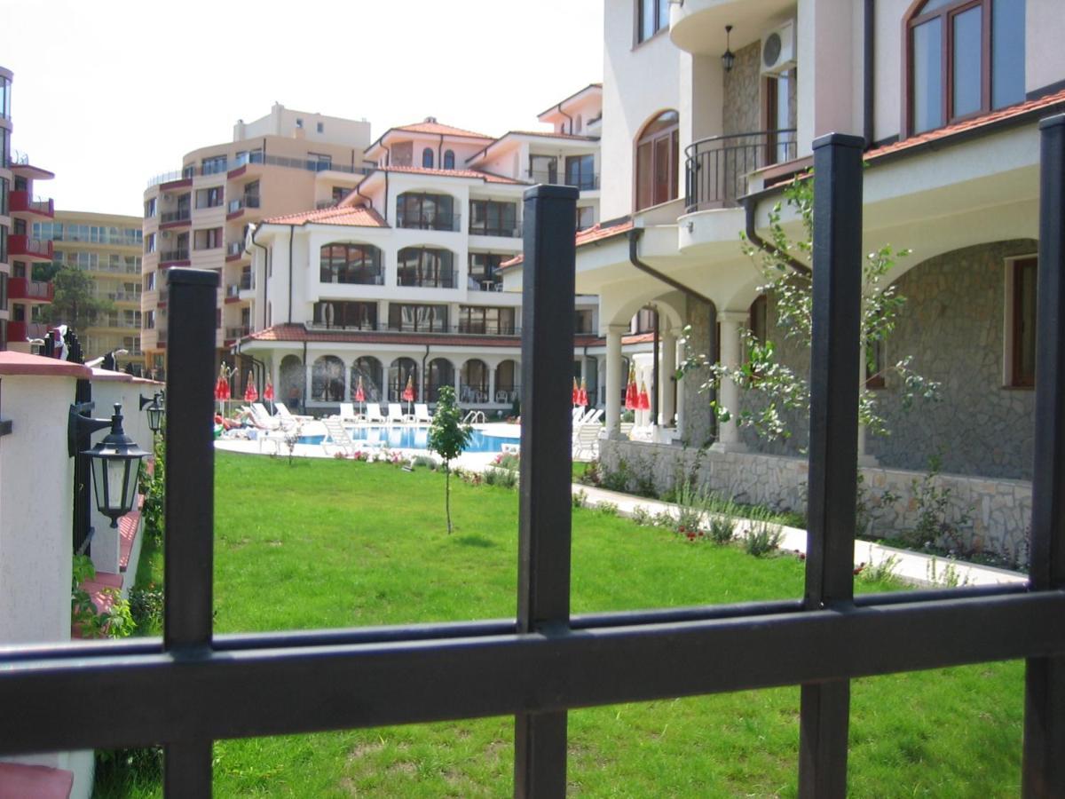 Chateau Del Mar *