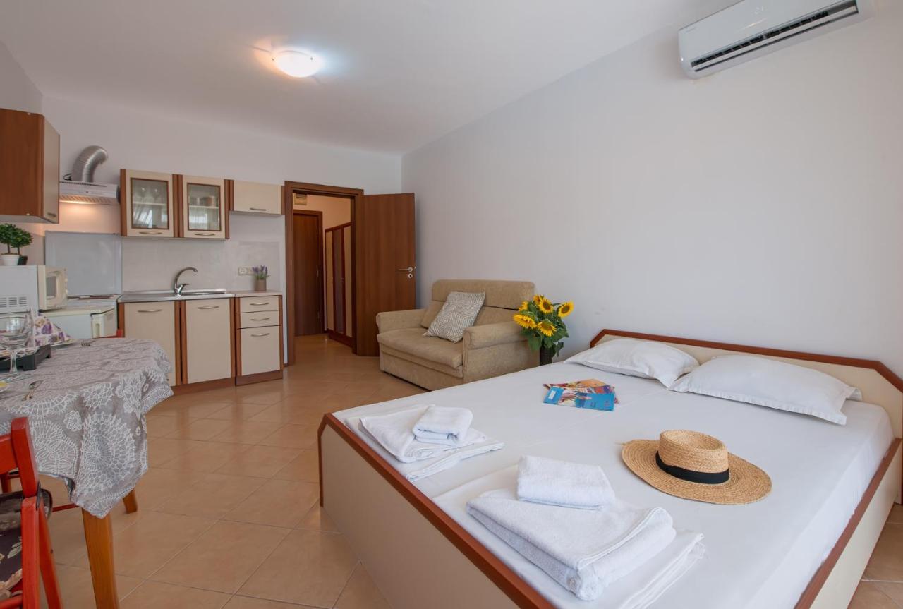 Chateau Del Mar Apartment Sunny Beach